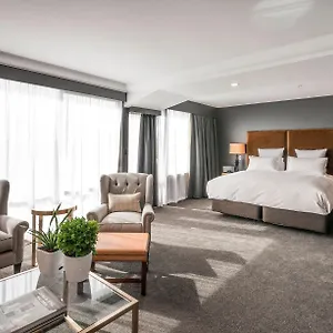 5* Отель Montreal